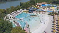 Shanghai Sun Island Resorts - Beach