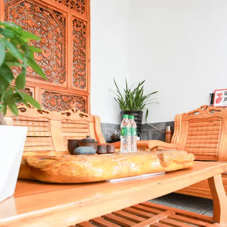 Dali Yunxi Caotang Homestay