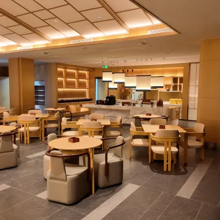 Jianguo Puyin Hotel (Tangshan Fengnan Hetou Old Street)