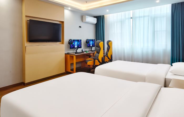 Yaxin E-Sports Hotel (Funing Bridge)