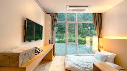 Potalaka Naksan Beach Wellness - Gym