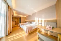 Yuchen · Mercure Hotel (Jieyang Jinxianmen Ancient City) - 2-Star