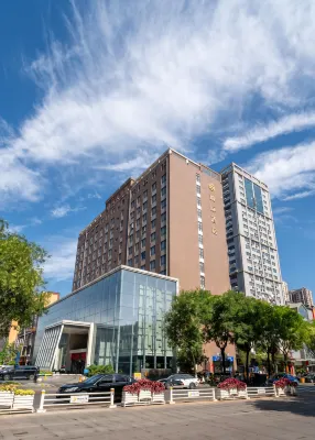 Intercity Hotel - parking