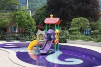 Liupanshui Pushan Fang Hotel (Normal College Meihua Mountain Scenic Area) - Pools
