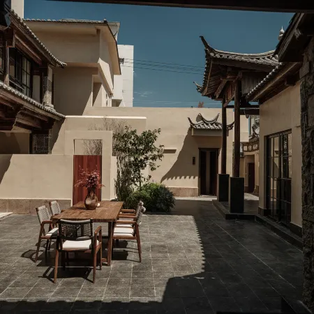 Acacia Axia, No.61 Dazhifang, Dali Ancient City