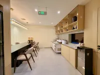 Caroline E-sports & Audio Visual Hotel (Tangshan Aegean Branch) - فطور