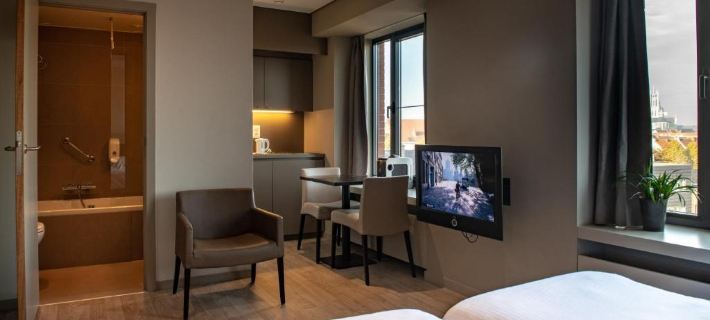 Castelnou Aparthotel Hoteles en Gante
