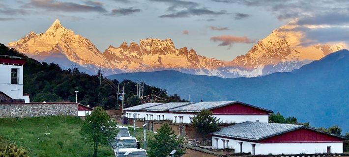 High Mountain Resort – Meili Hotel Hotels in Deqen