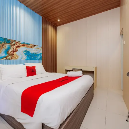 RedDoorz near Exit Toll Bogor