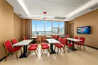 Yaxin E-Sports Hotel (Longfeng Road) - 2 stelle