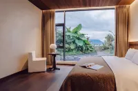 Dali Qingshan Xingji · Scenic Apartment (Erhai Lake Shuanglang) - parking