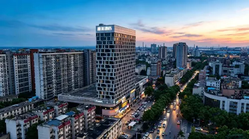 Yamei Hotel (Xiangtan Youyi) - parking