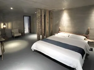 Yunshang Shexia Forest Inn