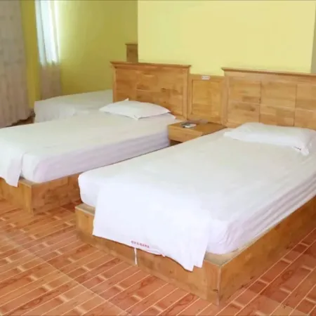 Menghai Yinhe Hotel