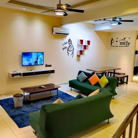 Viens303 Home Bentong Homestay Отели рядом с достопримечательностью «HillTop Bentong Campsite»