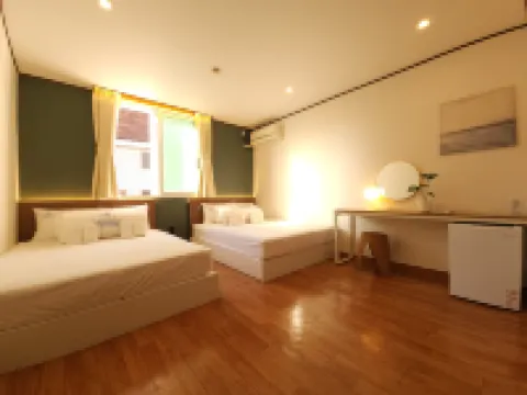 OYO Hostel Myeongdong 5