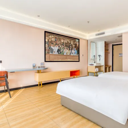Continent Business Hotel (Changchun West Railway Station)