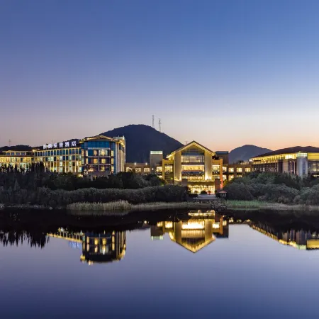 Qilin Rongyu International Hotel