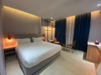 Fucheng International Hotel - Parking