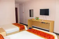 Yongcheng Zhongxin Hotel