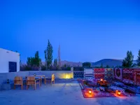 Dunhuang North Poe B&B Hotels in Dunhuang
