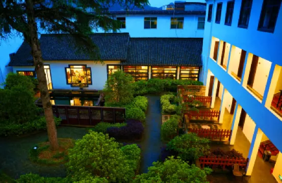 Puyue Villa Hotels near Cheng Kan