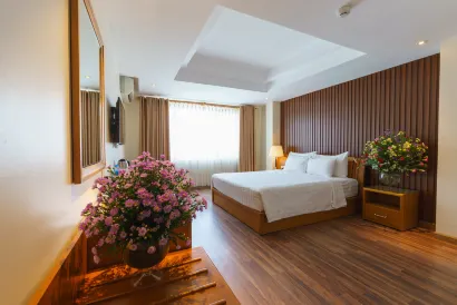 Khách sạn Roseland Corp