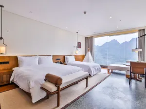 Mountain Lodge By Ven