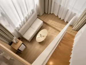 nesthouse