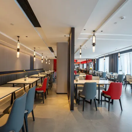 Dongfang Yijing Hotel