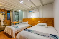 Huaguang Inn