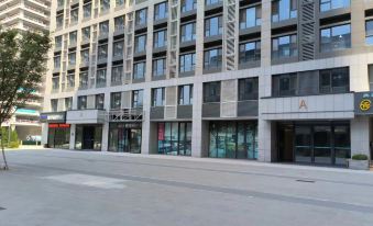 Nice Glory Film E-sports Hotel (Jinan Hi-tech Wanda Branch)
