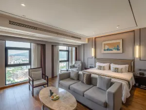 Jiayuan Starlight Hotel