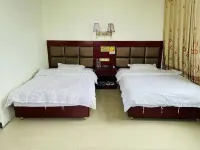Yizhang Yiliu Town Jiming Wenquan Homestay - Inns