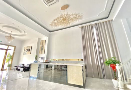 징 강 인터내셔널 호텔