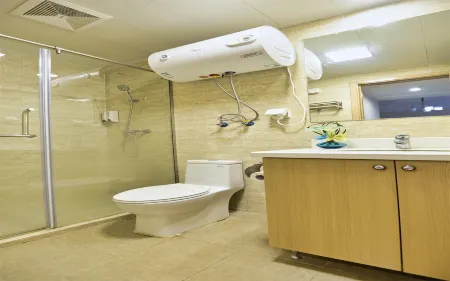 Enping Shengsheng Garden Hot Spring Villa Отели рядом с достопримечательностью «Evergrande Five Nations Hot Spring Town»