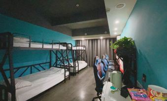 Zhui Feng E-Sports Hotel (Linying Central Bus Station)