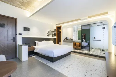 Qimu Xiangxuan Hotel (Du Fu Thatched Cottage Southwest Caida Branch) Hotels in Chengdu