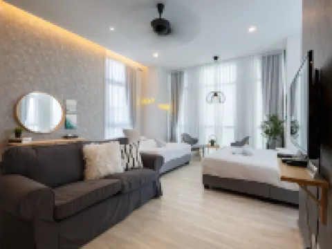 Maritime Suite By Stayla Hotels near Karpal Singh Drive