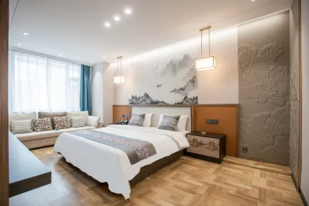 Homeinn Fairyland Shangpin Hotel (Heihe Central Pedestrian Street) Отели в г. Хэйхэ