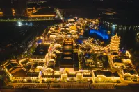 Fuyang Huaiwang Bieyuan Homestay (Raozhou Ancient Town Branch) Hotels near Poyang Lake Museum