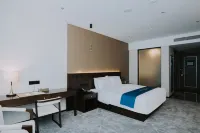 Luzhou Port Investment International Hotel Hotels in Luzhou