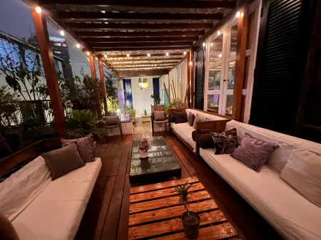 LA CASA DEL VIAJERO Отели рядом с достопримечательностью «Museo de Arte de Lima»