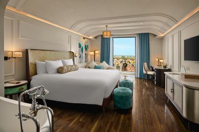 客室 ホテル ロイヤル ホイアン Mギャラリーの写真