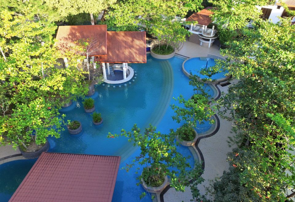 Fernvale Leisure Club and Resort