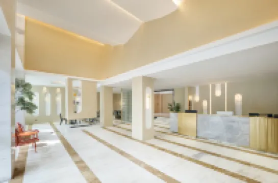 โรงแรมแฟชั่นจินเจียง (สาขาหาดหลงหวางโถว ผิงถัน)