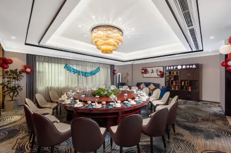 Mianyang Booking Hotel Отели рядом со станцией Mianyang Railway Station