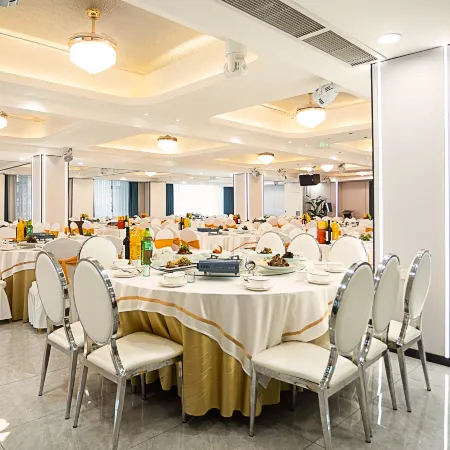 Xinghe Hotel