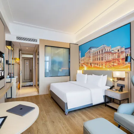 Vienna Hotel (Danzhou Baimajing Store)