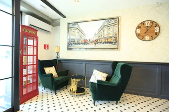 รูปภาพของWe Resident Hotel